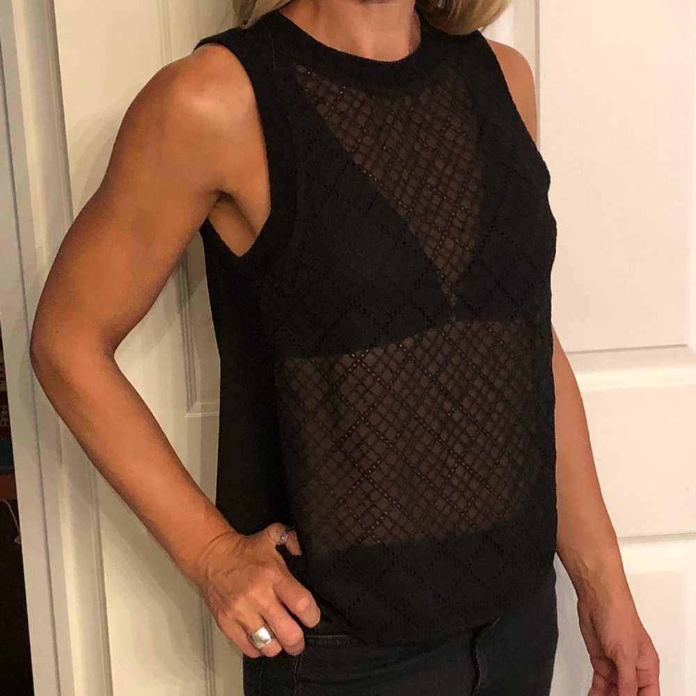 💜ASTR sheer top